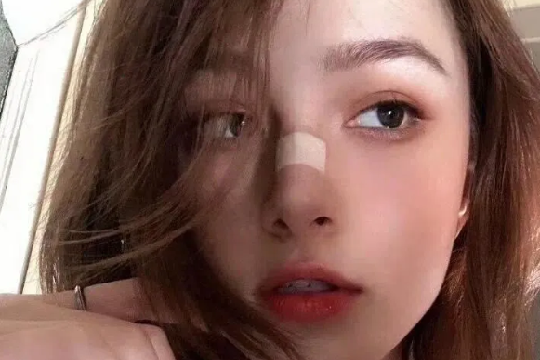 女天秤座配对 　